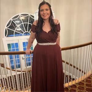 Meet your Posher, Gina